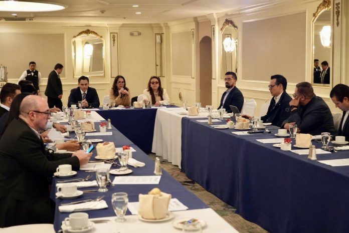 Tecnología e inglés transforman el futuro de los jóvenes guatemaltecos